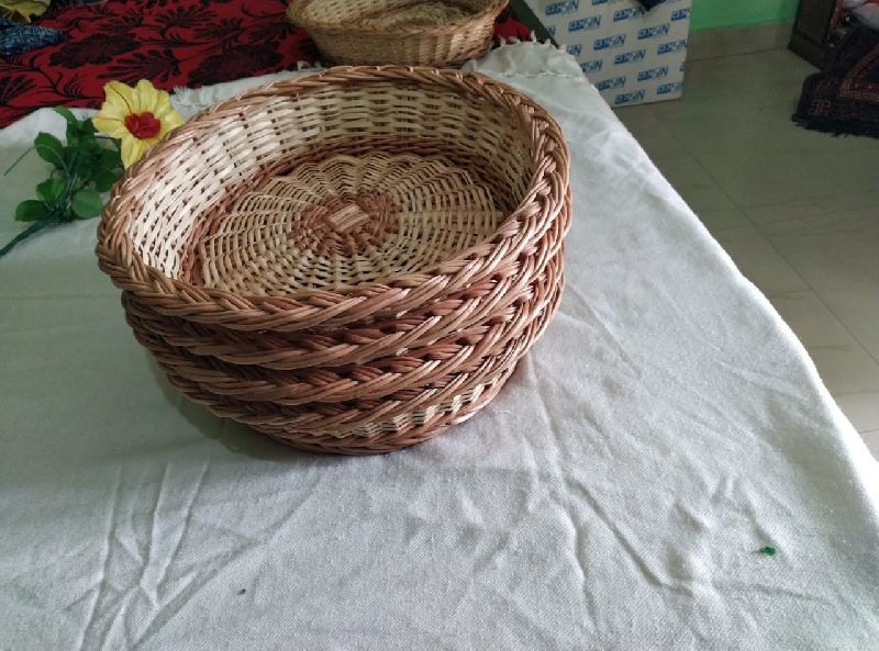 Wood round cane baskets, for Fruit Market, Home, Kitchen, Feature : Easy To Carry, Eco Friendly, Re-usability