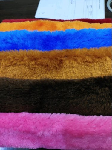 Plain Polyester Soft Toys Fur Fabric, Width : 60-80 Inch