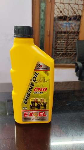 CNG Car Engine Oil