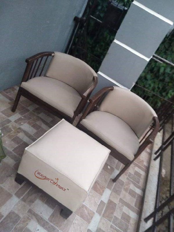 Polished Plain Wood Chair with coffee table, for Garden, Home, Hotel, Restaurant