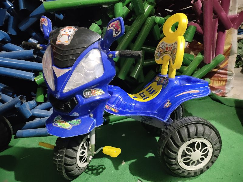 Plastic JET Kids Tricycle, Size : Standard
