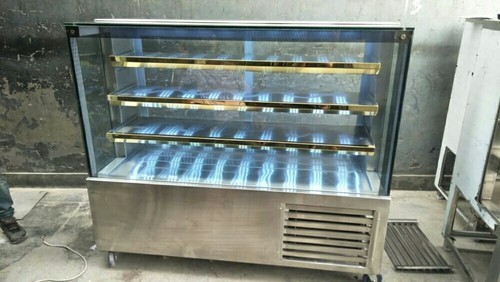 Stainless Steel Sweet Display Counter, Voltage : 240V