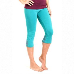 Ladies NS Fabric Capri