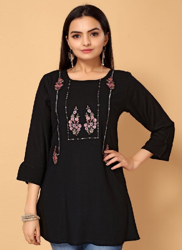 Embroidered Rayon Kurti, Occasion : Casual