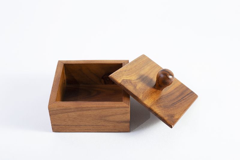Square Polished Teak Wood Jewelry Box, Color : Light Brown