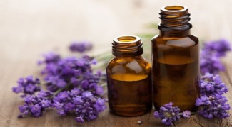 Lavender Essential Oil, for Cosmetics, Pharmas, Certification : FSSAI