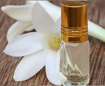 Tuberose Essential Oil, Color : Transparent