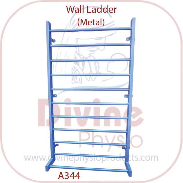 Polished Metal Wall Ladder, Feature : Durable, Fine Finishing, Heavy Weght Capacity, Light Weight