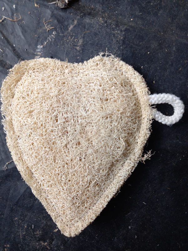 Heart Loofah Sponge, Size : 10cm, 15cm, 20cm