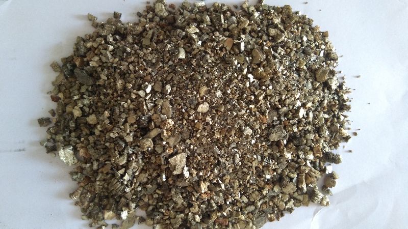 EXFOLIATED VERMICULITE, for Agriculture, CONSTRUCTION, Form : Crystal, Powdered