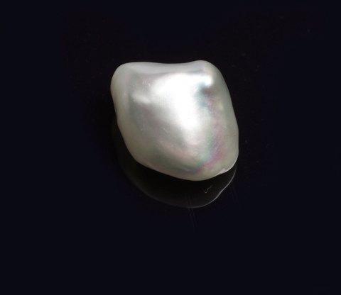 White Pearl Stone, Color : White 