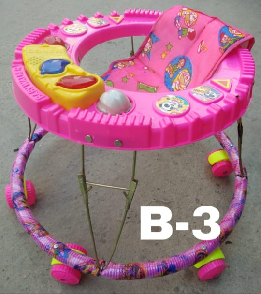 Plastic Hand Operated GS138 Baby Walker, for Personal Use, Color : Multi-colored