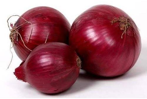 Organic fresh red onion