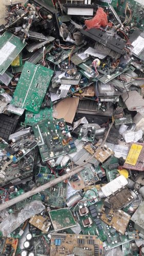SS Plastic Computer Waste Scrap