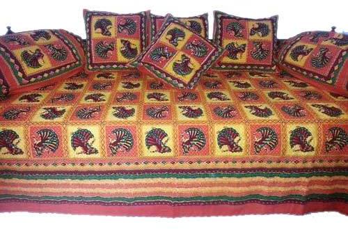 Trendy Diwan Bed Sheet