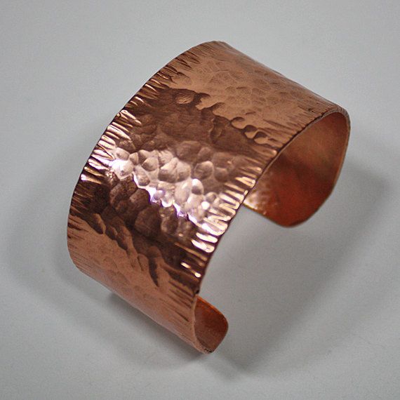 Wide hammer design copper cuff bracelet, Feature : Attractive Look, Durable, Easy To Tie, Rust Proof