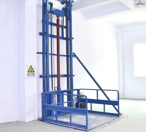 Stainless Steel Goods Lift, for Industrial, Capacity : 2 ton