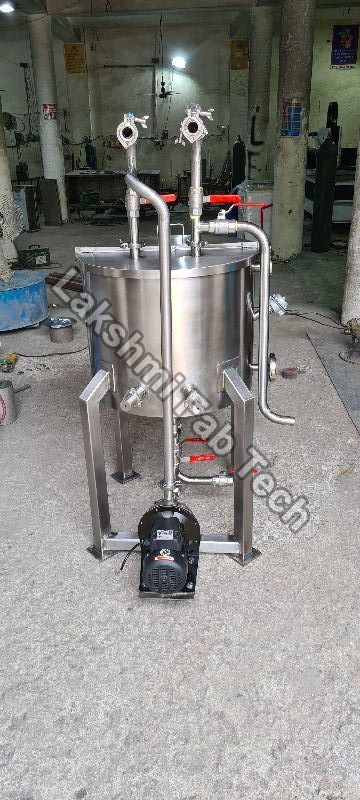 Jacketed Tank for Hot Water Circulation