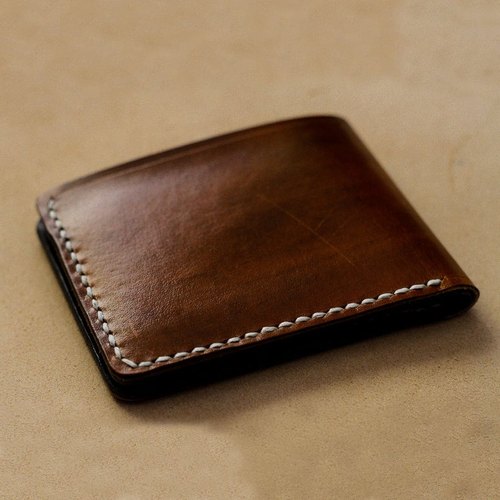 Mens Leather Wallet, for ID Proof, Credit Card, Cash, Personal Use, Closure Type : Magnet Button