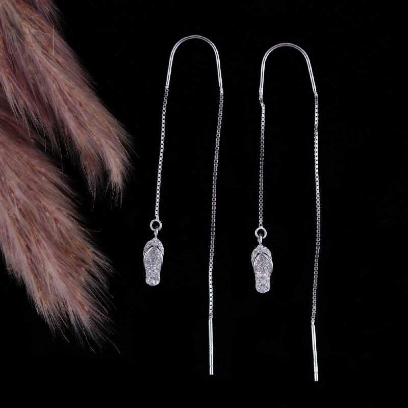 Hanging Heels Shape Diamond Earring