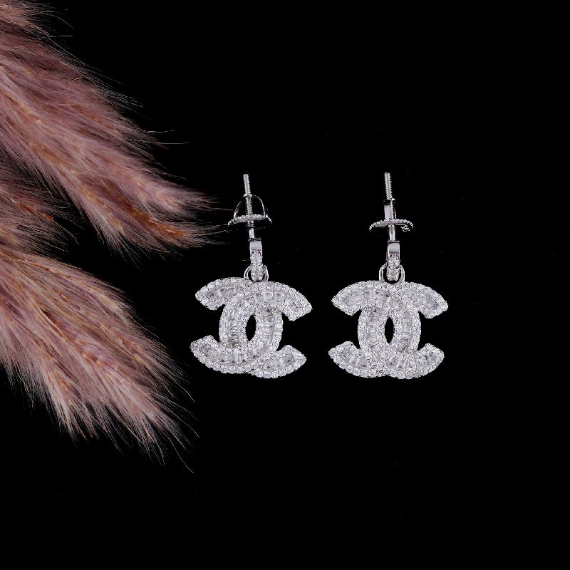 Spark In Party Diamond Earring