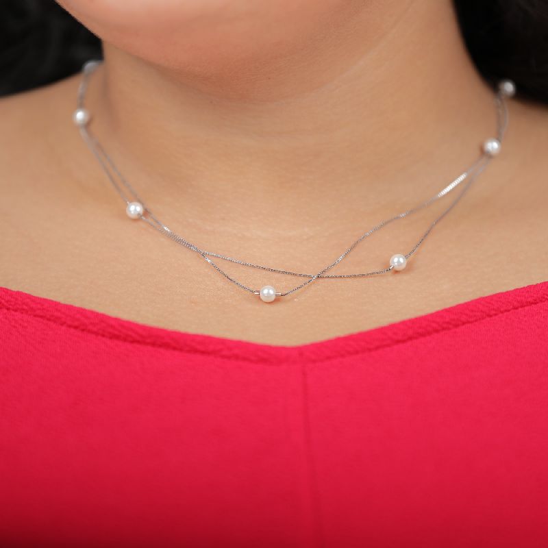 Style Your Self With Our Unique Peal Necklace Cum Bracelet