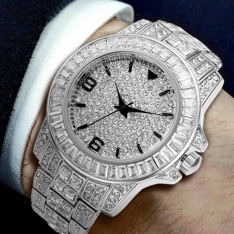 Diamond Watch, for Seamless Design, Occasion : Casual Wear