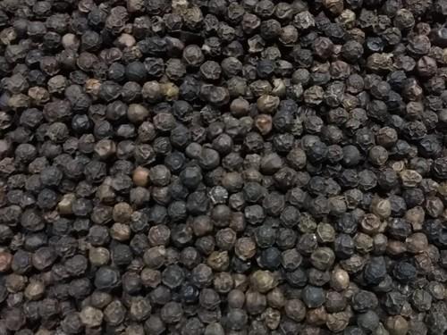 Black pepper, Form : Dry