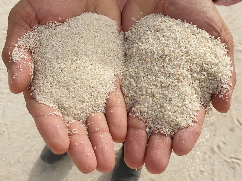 Natural Quartz silica sand, for Triple Blend With Fly, Ceramic Industry, Slabbing, Purity : 99%, 99.5%