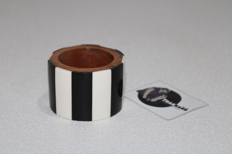 Black & White Resin Napkin Ring B&W Serviette Ring From Tradnary