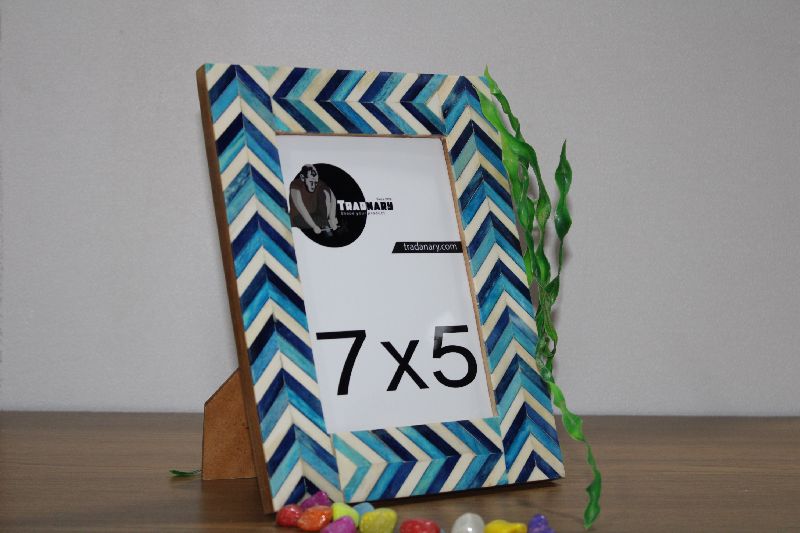 Blue resin inlay zigzag pattern picture frame