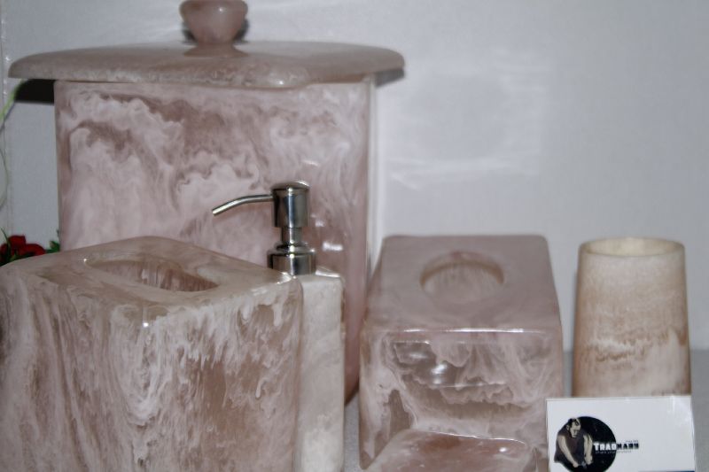 Premium Pink Resin Bathroom Set From Tradnary