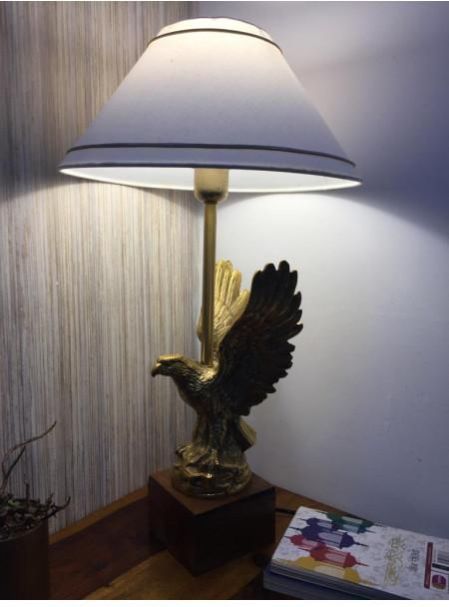 Eagle Table Lamp