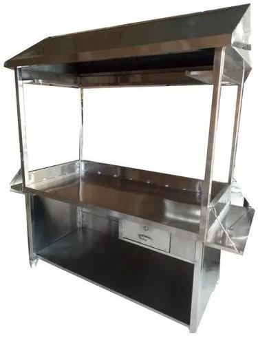 Polished Stainless Steel Commercial Food Counter, Length : 5 Feet ...