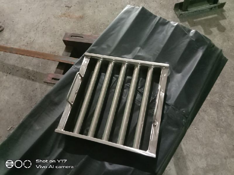 Polished Iron magnetic grills, for Hopper, Grade : N35, N38, N40, N42, N52