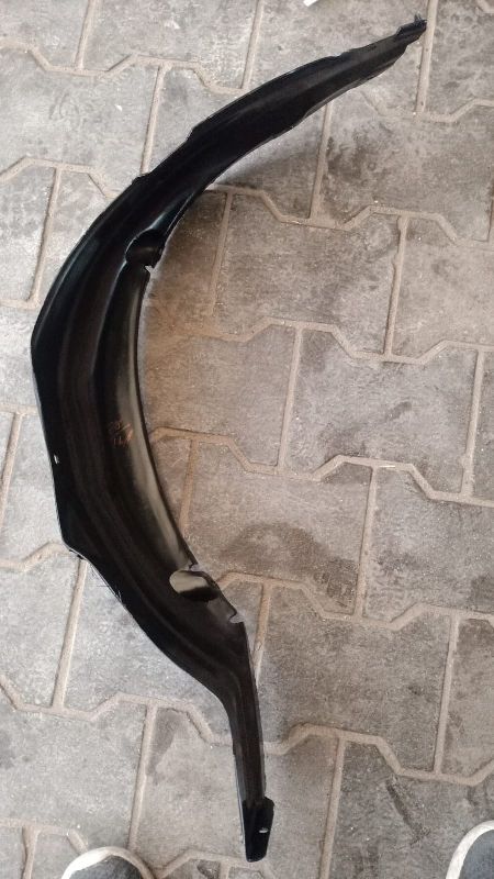 Polished Cast Iron Car Fender Lining, Feature : Easy To Fir, Fine Finished, High Quality