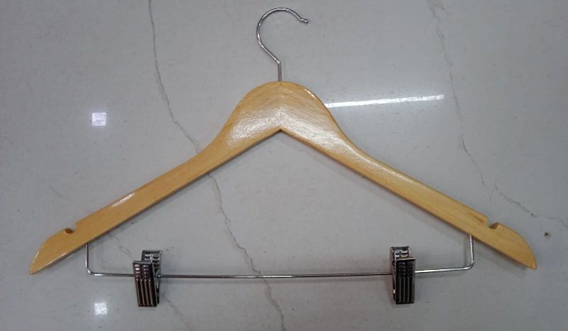 Coated Plain Wooden Hangers, Overall Length : 18 Inch