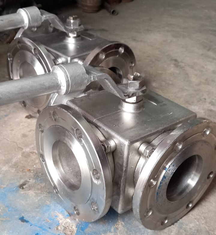 Metal Manual Lever Operated Ball Valve, for Water Fitting, Pressure : Medium Pressure