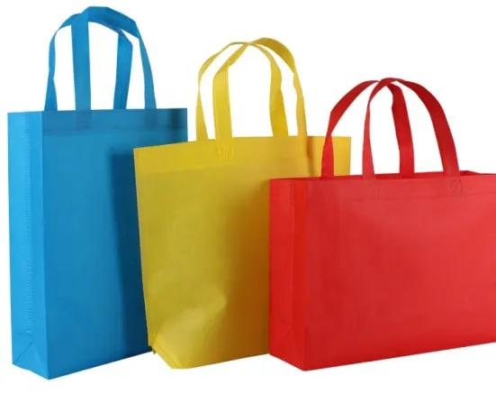 Plain Spunbonded Non Woven Bags, Size : Standard