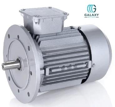 Cylindrical 0.25 HP Flange Mounted Motor, for Robust Construction, Voltage : 420 V