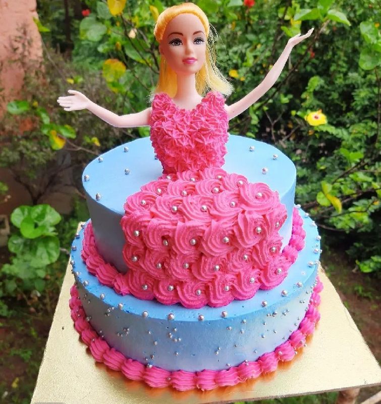 Bhagat Bakers - Half kg Doll Cake | Facebook