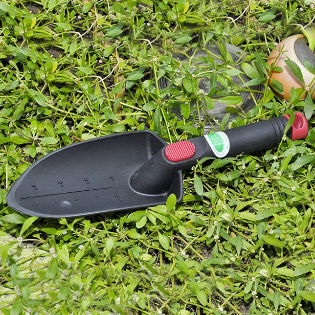 Metal/Plastic Garden Trowel, Color Black at Best Price in Delhi