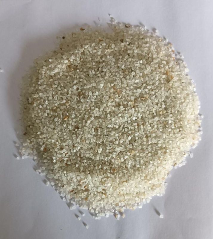 White 8-16 Mesh Quartz Grain, For Industrial, Packaging Type : Plastic Bags