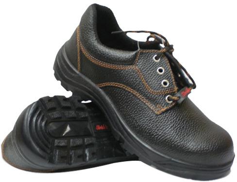 Black Leather Safety Shoes, for Constructional, Industrial Pupose, Gender : Male
