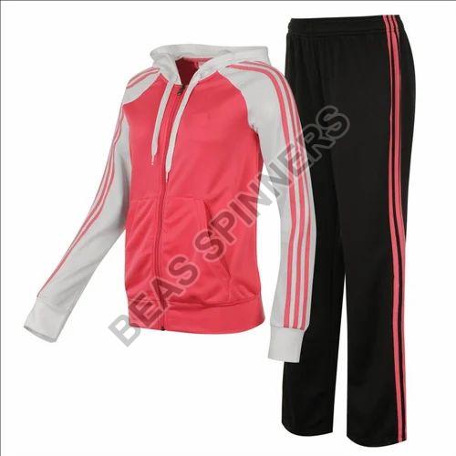 Ladies Sports TrackSuit, Fabric material : Cotton