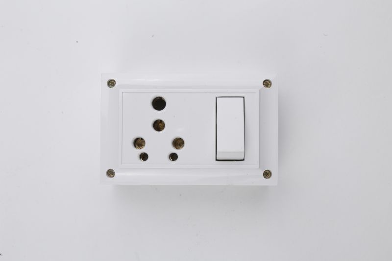 White Switch Socket Combined, For Home Use, Plug Use, Power Supply, Size : Standard