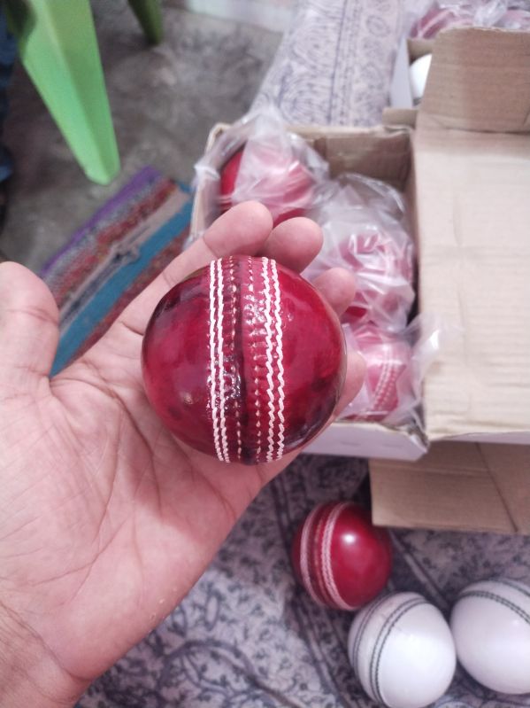 Cricket leather ball, Size : Standard