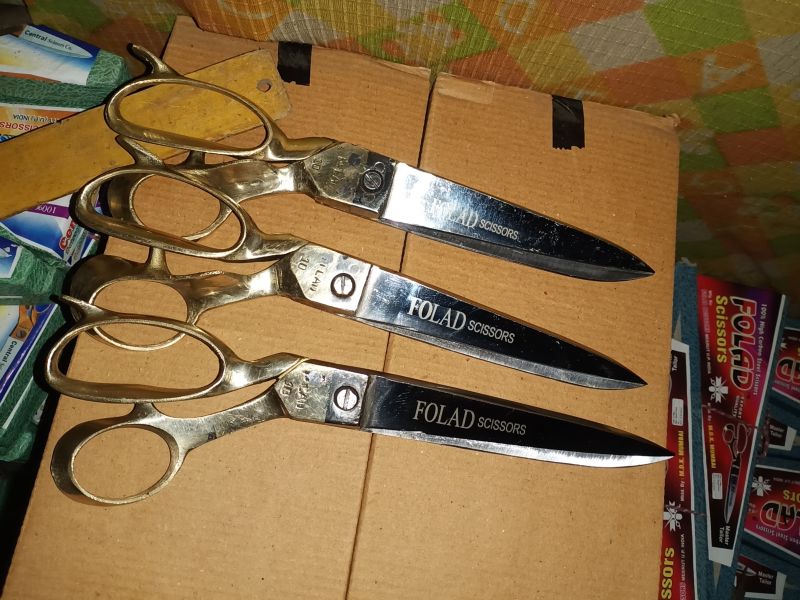 brass handles scissors