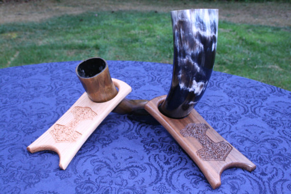 Drinking Horn With Wood Stand