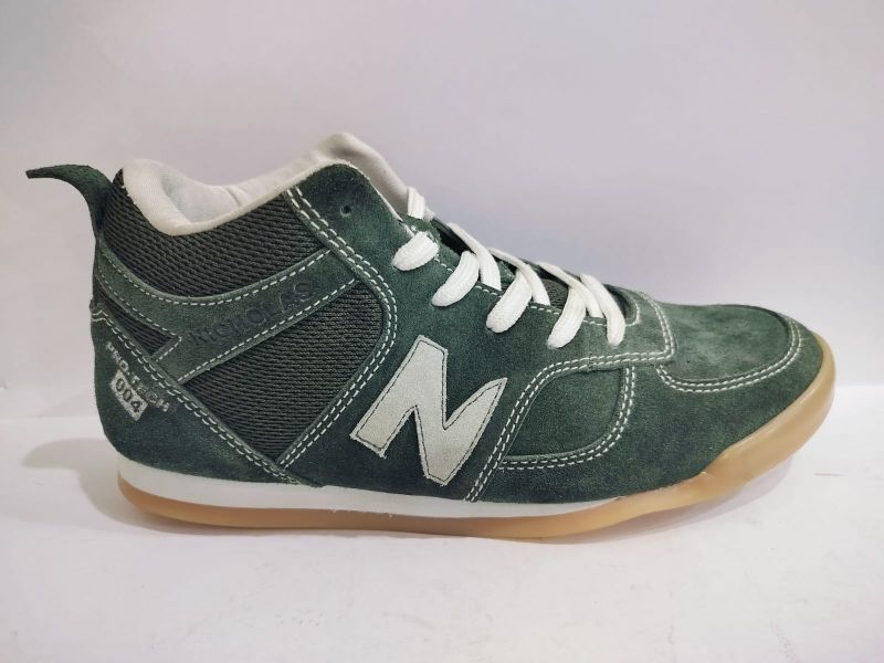 Green Nicholas Leather + Textile Zippy Long Sport Shoes, Size : 6, 7, 8, 9, Gender : Male